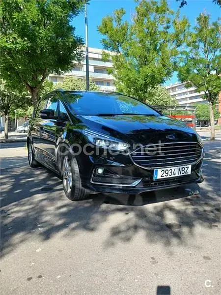 Usado Ford S-MAX ST-Line 190 CV (139 kW) 2019 Negro Monovolumen