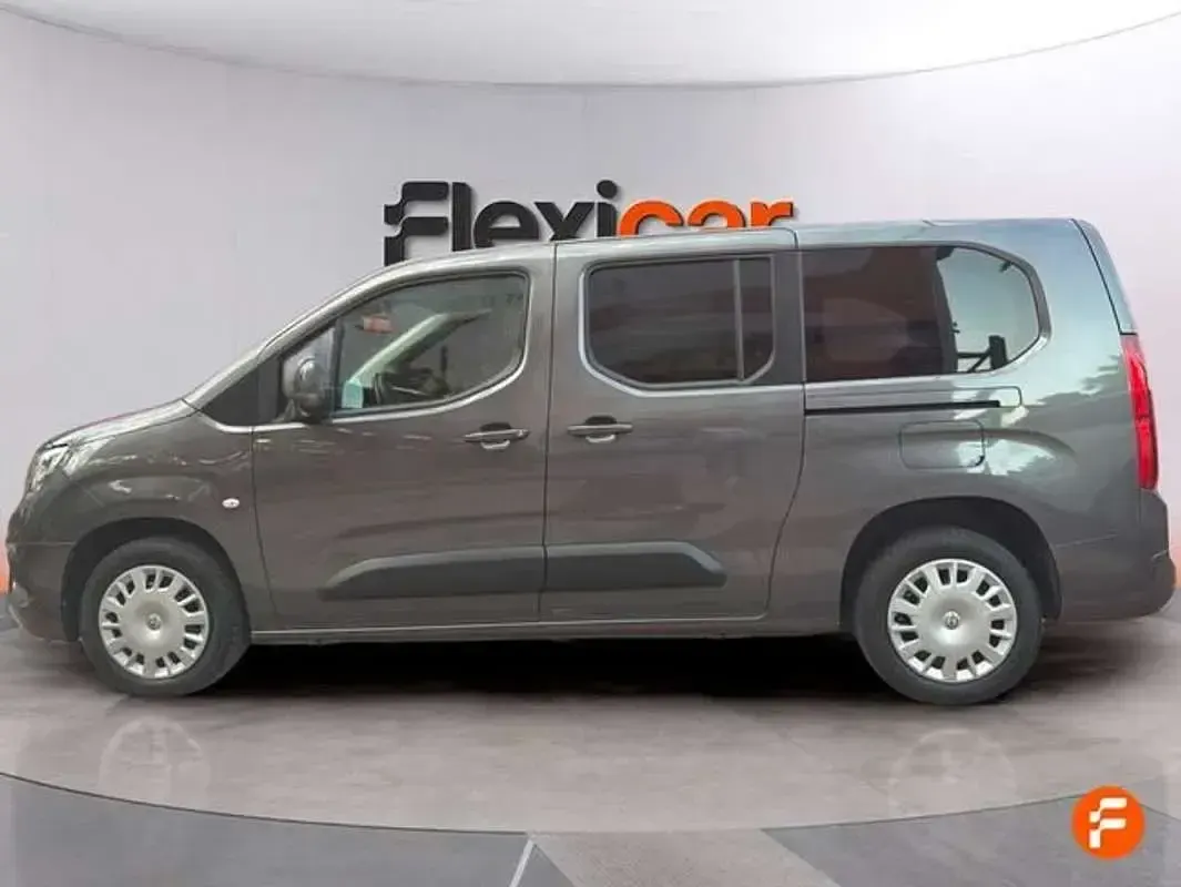 Usado Opel Combo Edition 131 CV (96 kW) 2021 Gris Monovolumen