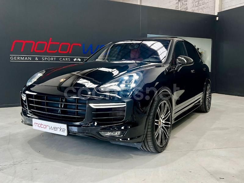 Usado Porsche Cayenne GTS 441 CV (324 kW) 2016 Negro SUV