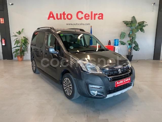 Gris / plata Usado 2015 Peugeot Partner Tepee Outdoor Monovolumen | 8800 € (Precio justo) - Imagen 1/4