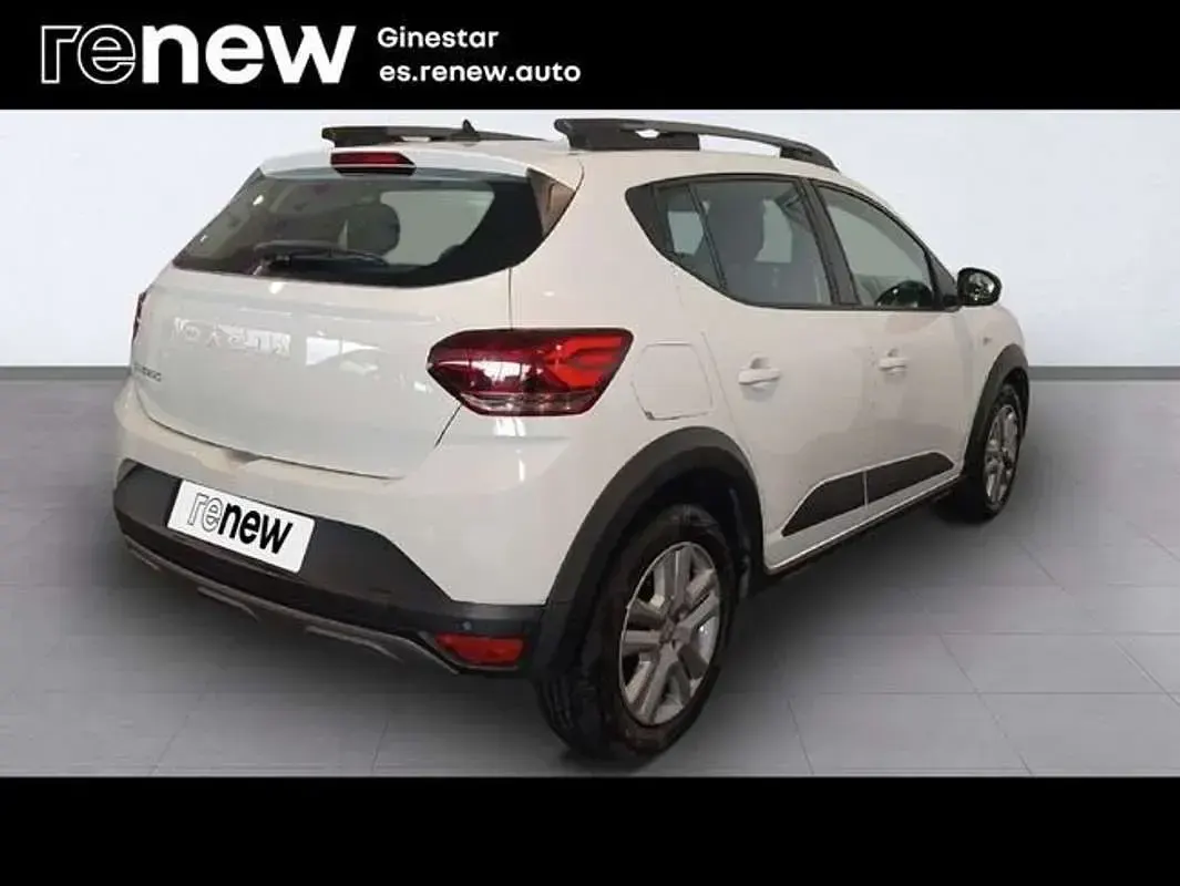 Usado Dacia Sandero 91 CV (66 kW) 2023 Blanco Berlina