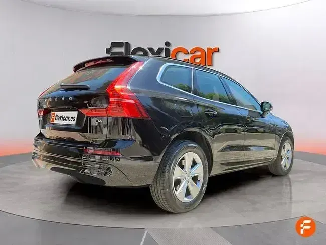 Usado Volvo XC60 Core 197 CV (144 kW) 2023 Negro SUV