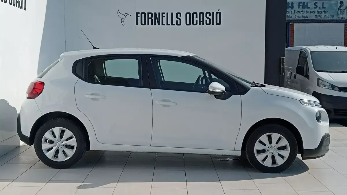 Usado Citroën C3 Live 75 CV (55 kW) 2018 Blanco Utilitario