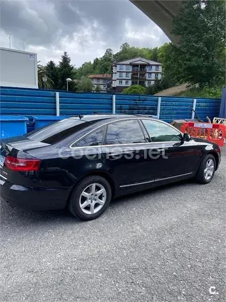 Usado Audi A6 170 CV (125 kW) 2010 Negro Berlina