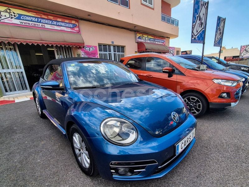 Usado VW Beetle Design 105 CV (77 kW) 2018 Azul Descapotable