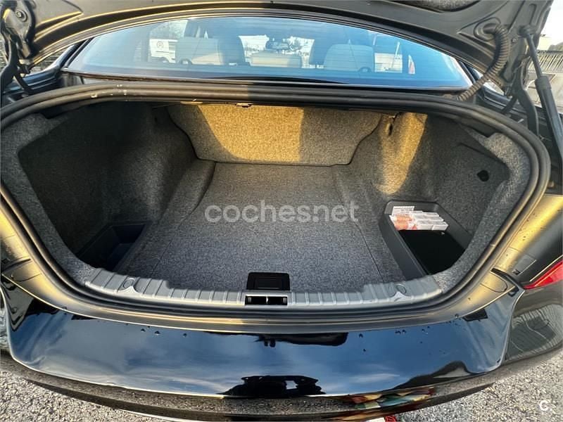 Negro Usado 2013 BMW 320 Gran Turismo Berlina | 9000 € (Precio justo) - Imagen 1/4