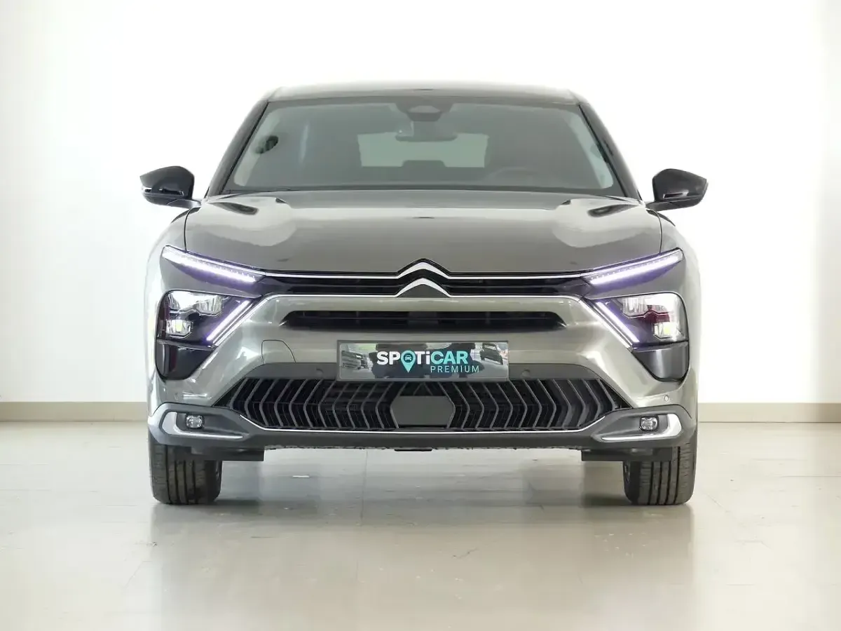 Usado Citroën C5 X Feel 130 CV (95 kW) 2023 Gris Familiar