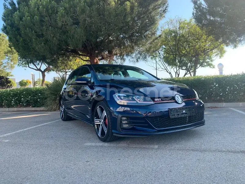 Usado VW Golf VII GTI 245 CV (180 kW) 2019 Azul Berlina
