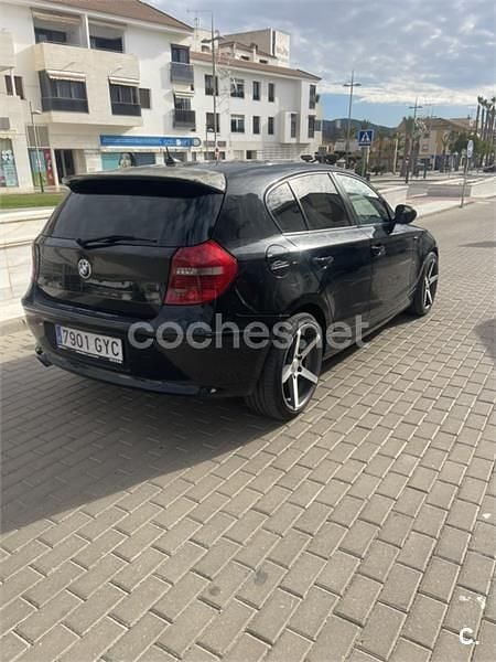 Usado BMW 120 177 CV (130 kW) 2010 Negro Utilitario