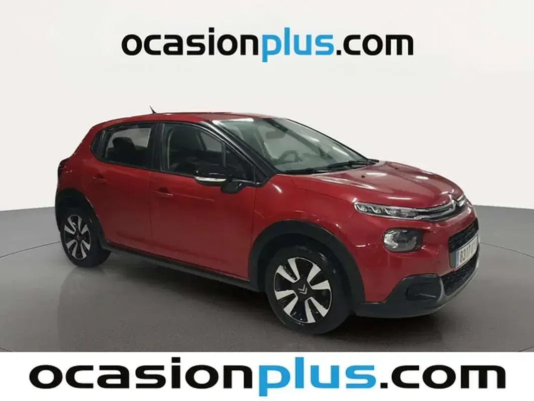 Usado Citroën C3 Feel 110 CV (80 kW) 2019 Rojo Utilitario