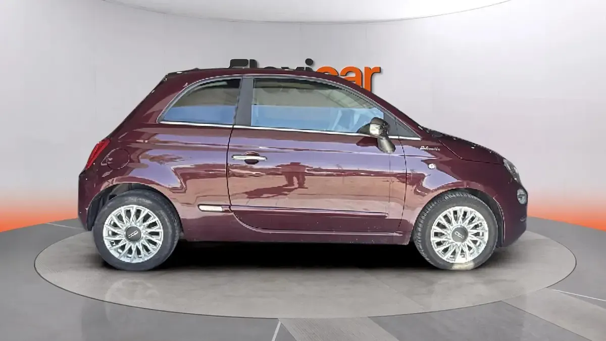 Usado Fiat 500 Dolcevita 71 CV (52 kW) 2021 Granate Berlina