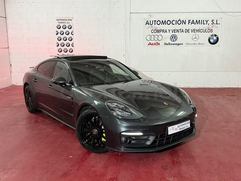 Gris / plata Usado 2022 Porsche Panamera 4 Berlina | 63.999 € (Super precio) - Imagen 1/4