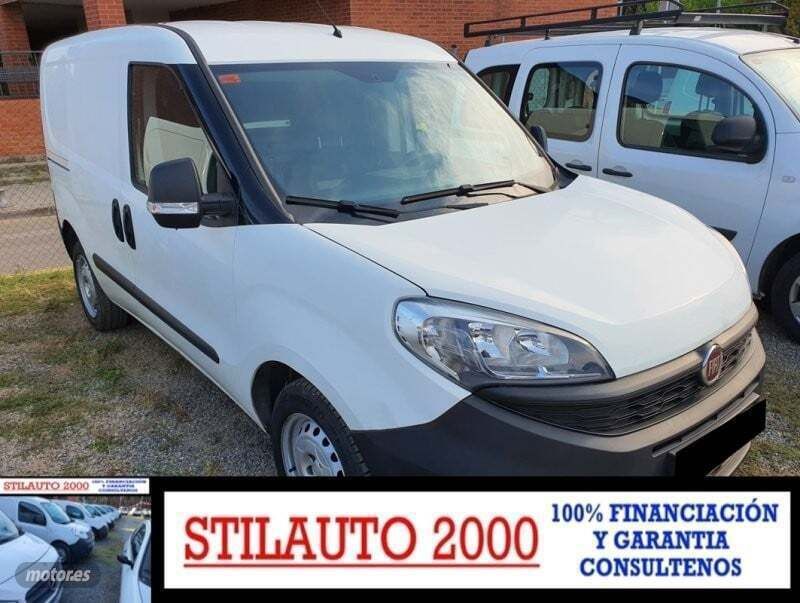Blanco Usado 2021 Fiat Doblò Monovolumen | 8950 € (Precio justo) - Imagen 1/4