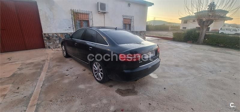 Usado Audi A6 240 CV (176 kW) 2010 Negro Berlina