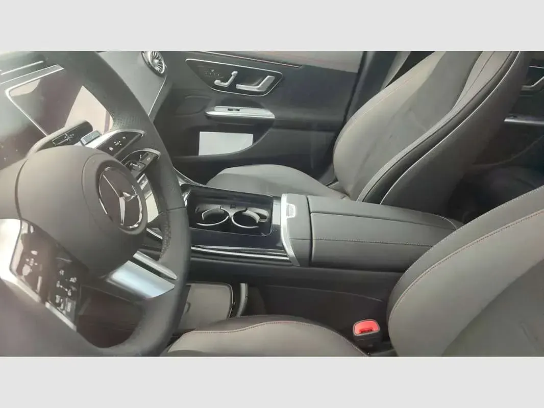 Usado Mercedes EQE350 AMG 214 kW (292 CV) 2025 Gris Berlina