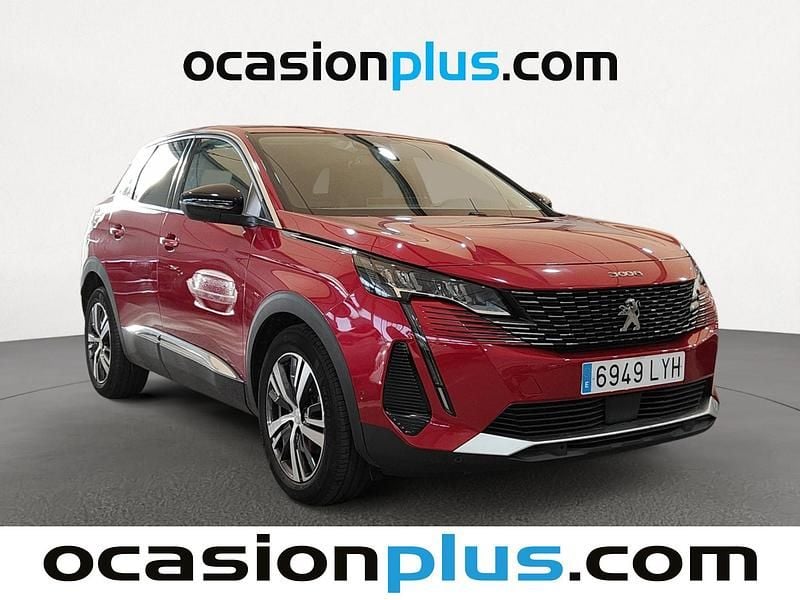 Usado Peugeot 3008 Allure 130 CV (95 kW) 2022 Rojo SUV
