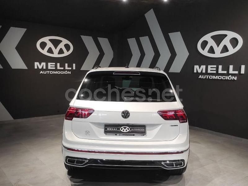 Usado VW Tiguan R-line 150 CV (110 kW) 2021 Blanco SUV