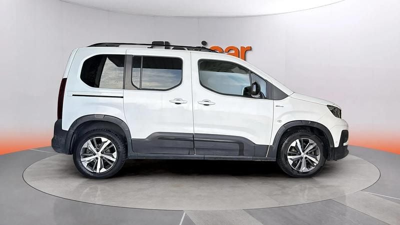 Begagnad Peugeot Rifter GT-line 131 HK (96 kW) 2020 Vit Minibuss