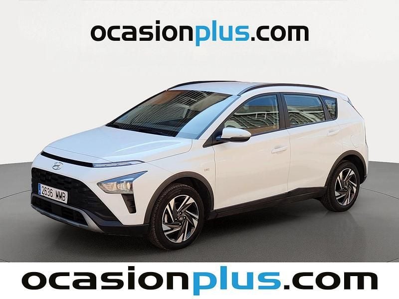 Usado Hyundai Bayon 100 CV (73 kW) 2023 Blanco SUV