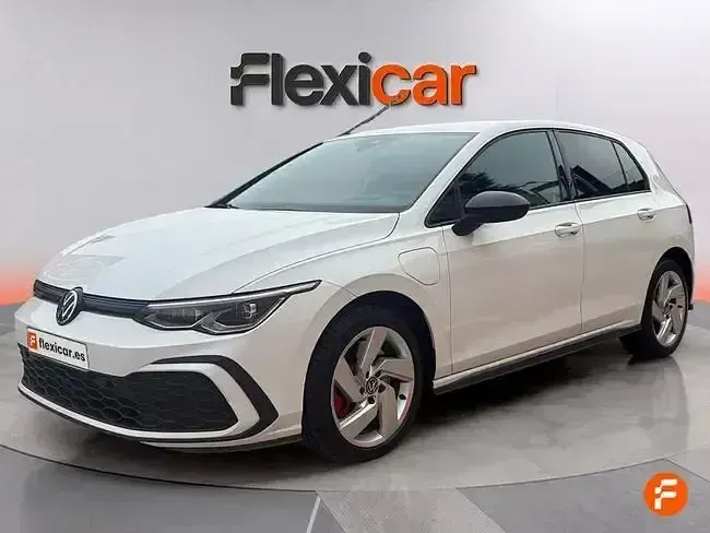 Usado VW Golf VII GTE 245 CV (180 kW) 2021 Blanco Utilitario