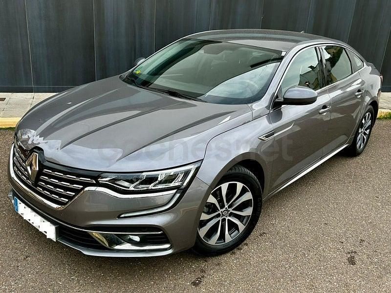 Usado Renault Talisman 120 CV (88 kW) 2021 Gris / plata Berlina