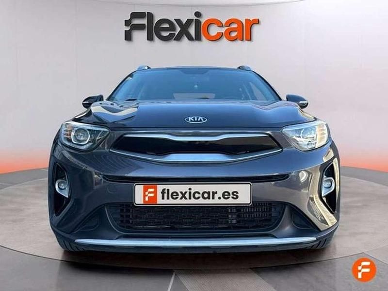 Usado Kia Stonic 101 CV (74 kW) 2019 Negro SUV