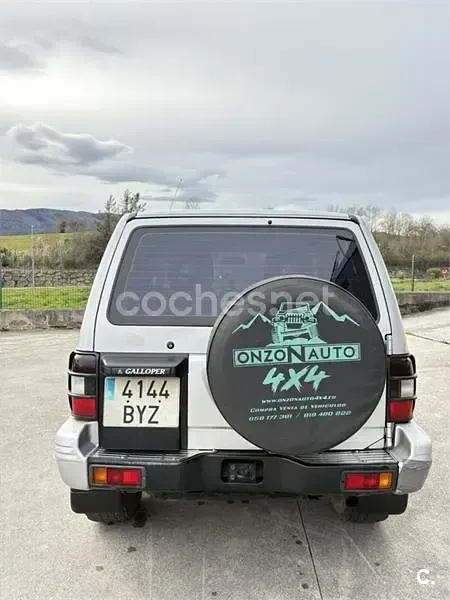 Usado Galloper Exceed 115 CV (84 kW) 2003 Gris / plata SUV
