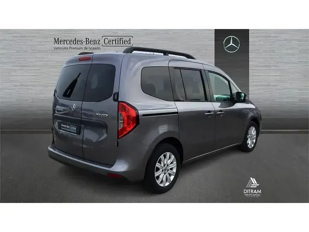 Usado Mercedes Citan 110 95 CV (69 kW) 2023 Gris Monovolumen