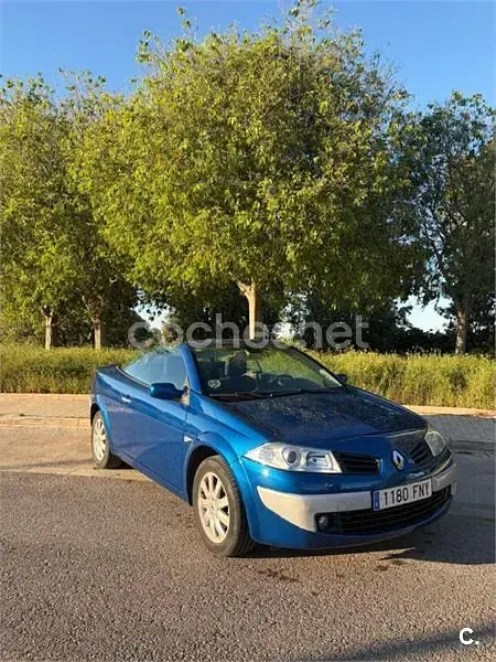 Usado Renault Mégane Cabriolet Dynamique 130 CV (95 kW) 2007 Azul Descapotable