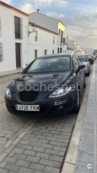 Negro Usado 2007 Seat Leon Sport Berlina | 5500 € (Precio justo) - Imagen 1/2
