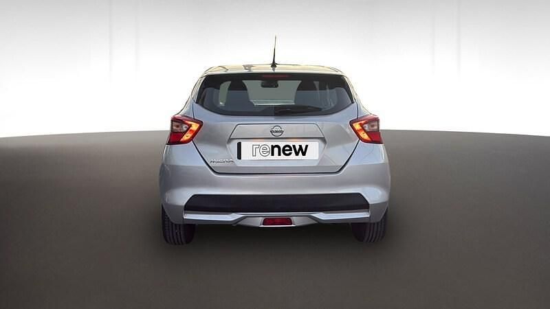 Usado Nissan Micra Acenta 92 CV (67 kW) 2022 Gris Berlina