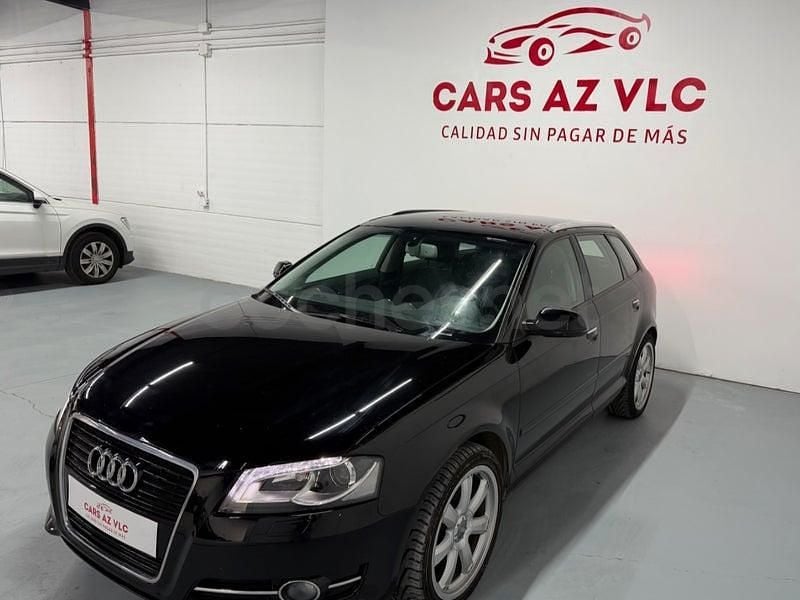Usado Audi A3 Attraction 105 HP (77 kW) 2013 Preto Sedan