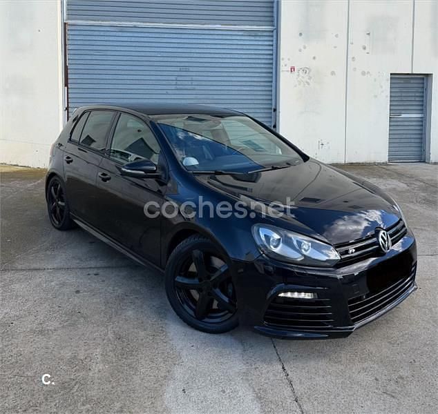 Usado VW Golf VII R 270 CV (198 kW) 2012 Negro Berlina