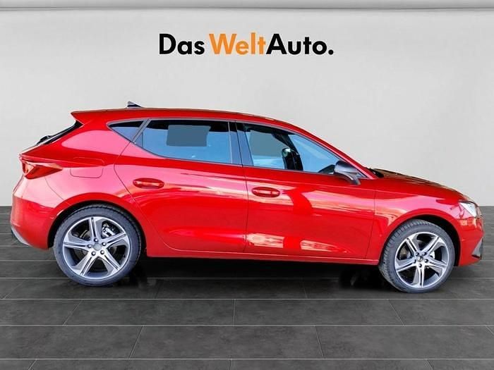 Nuevo Seat Leon FR 150 CV (110 kW) 2026 Rojo