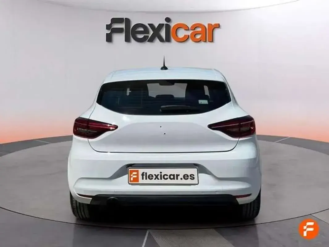 Usado Renault Clio Business 101 CV (74 kW) 2020 Blanco Utilitario