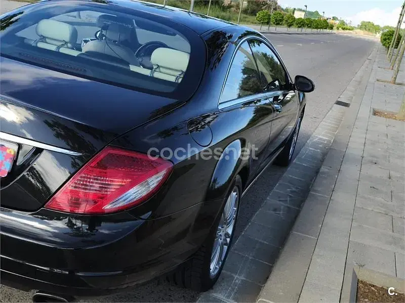 Usado Mercedes CL500 306 CV (225 kW) 2007 Negro Coupe