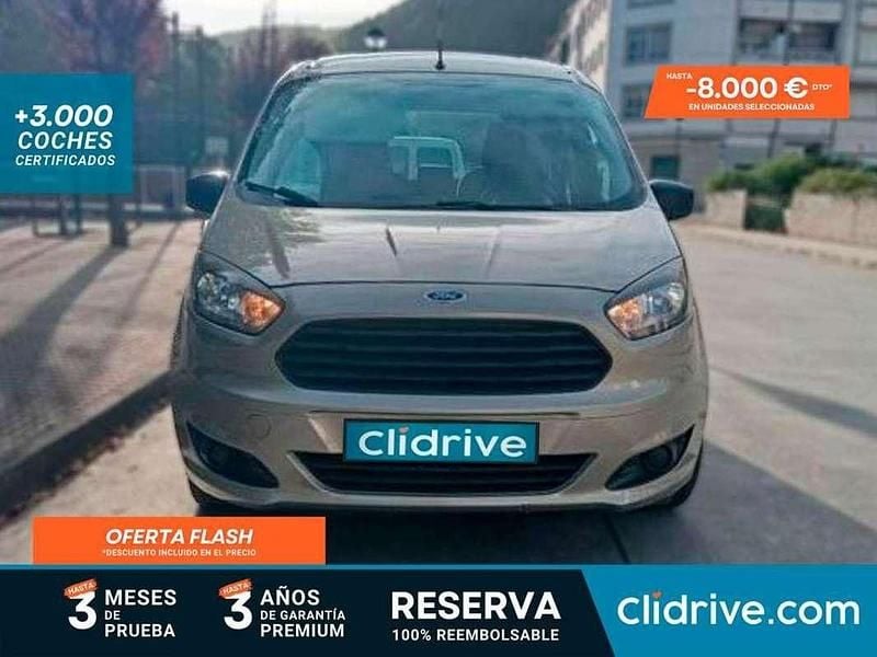 Gris Usado 2015 Ford Tourneo Courier Ambiente Monovolumen | 9890 € - Imagen 1/3