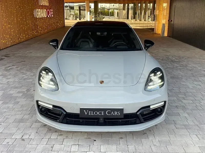 Usado Porsche Panamera Turbo S E-Hybrid Executive Executive 680 CV (500 kW) 2019 Blanco Utilitario