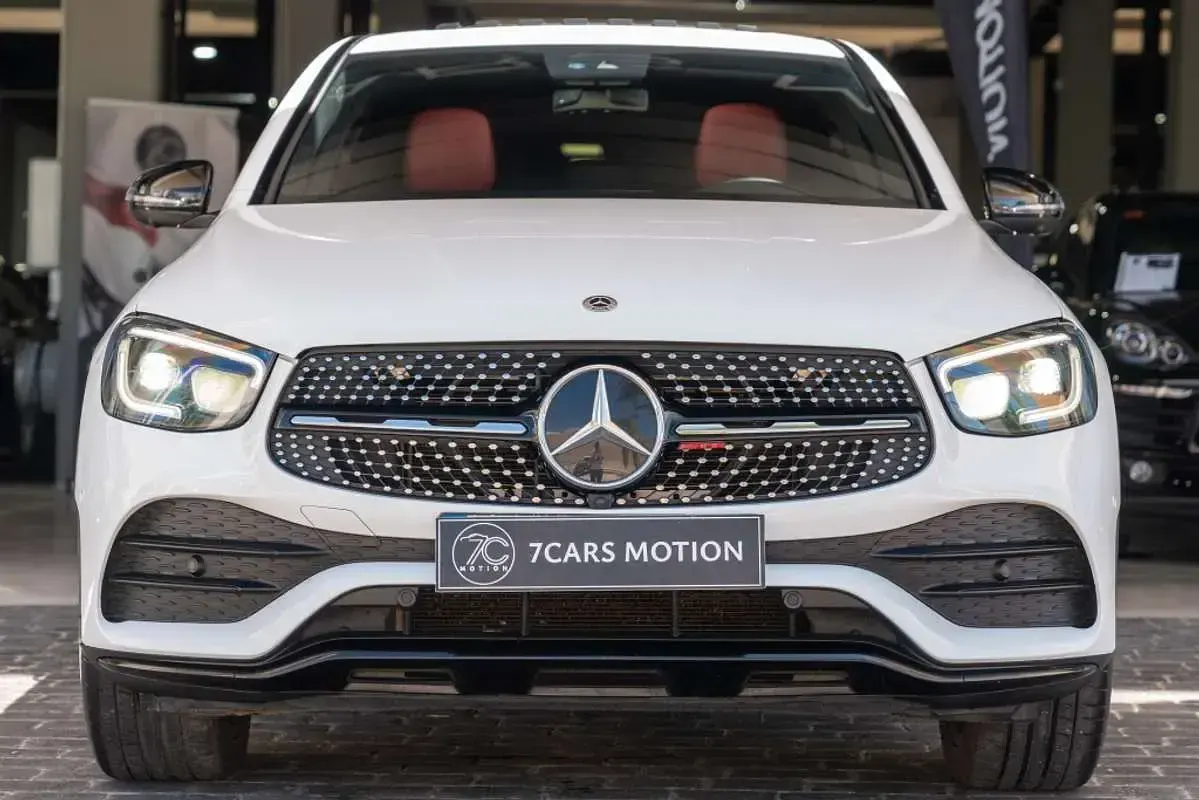 Usado Mercedes GLC220 194 CV (142 kW) 2020 Blanco SUV