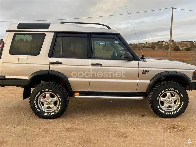 Usado Land Rover Discovery S 138 CV (101 kW) 2000 Beige SUV