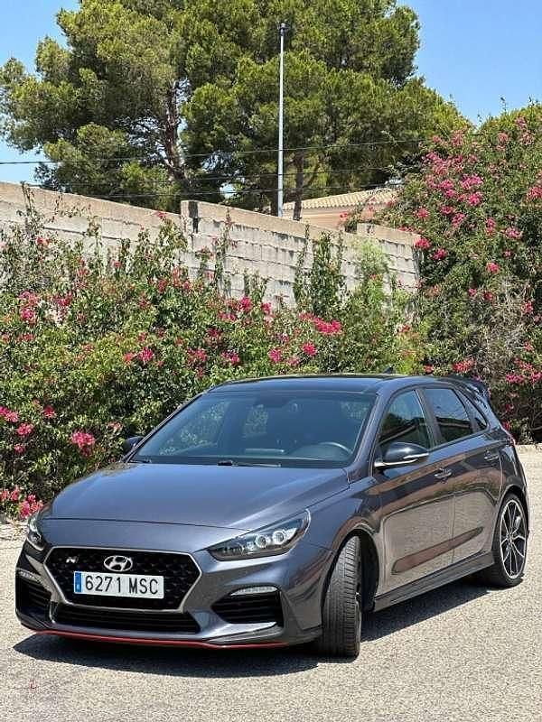 Gris Usado 2018 Hyundai i30 N Performance Utilitario | 24.990 € (Precio justo) - Imagen 1/4