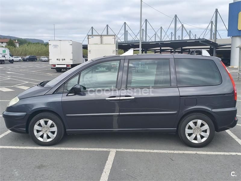 Usado Citroën C8 120 CV (88 kW) 2007 Gris / plata Monovolumen