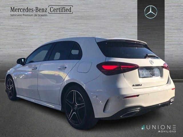 Usado Mercedes A180 116 CV (85 kW) 2026 Blanco polar