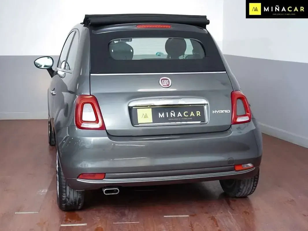 Usado Fiat 500C Lounge 69 CV (50 kW) 2020 Gris Descapotable