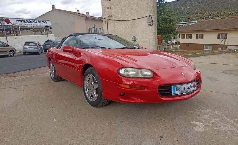 Usado Chevrolet Camaro 193 CV (141 kW) 1998 Rojo Coupe