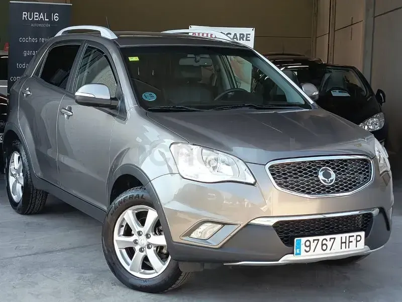 Usado SsangYong Korando Limited 175 CV (128 kW) 2011 Beige SUV