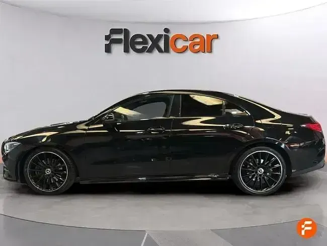 Usado Mercedes CLA200 156 CV (114 kW) 2019 Negro Berlina