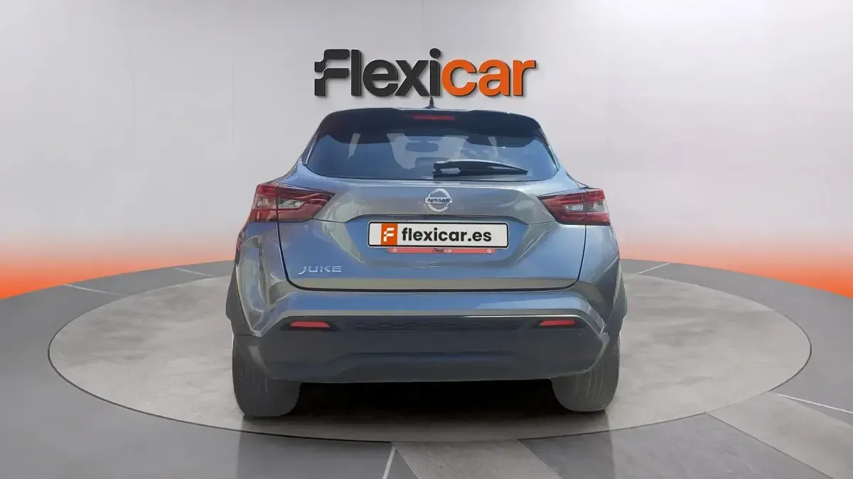 Usado Nissan Juke N-Connecta 114 CV (83 kW) 2021 Gris SUV