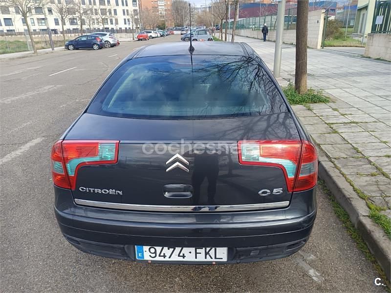 Usado Citroën C5 125 CV (91 kW) 2007 Negro Berlina