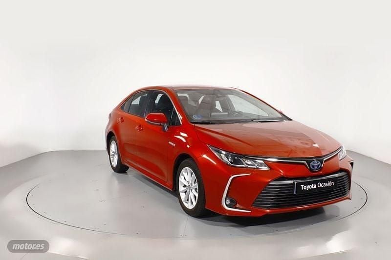 Rojo Usado 2021 Toyota Corolla Active Berlina | 23.300 € (Precio justo) - Imagen 1/4